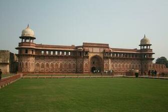 Beautiful Red Fort In Agra Wallpaper And Image