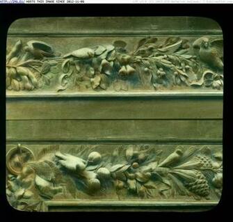 Frieze Wallpaper
