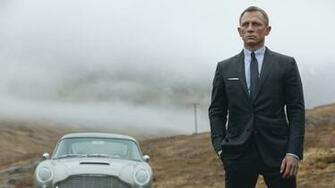 James Bond Daniel Craig Aston Martin Wallpaper HD