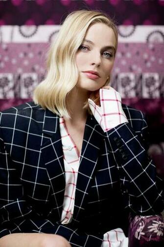 Margot Robbie Image Sports Illustrated Photoshoot
