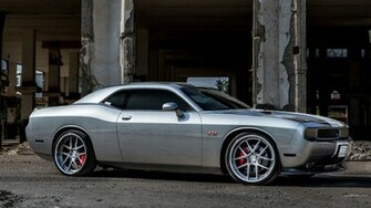 Dodge Challenger Srt8 Wallpaper