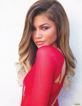 Zendaya Coleman Photos Image Gallery
