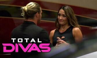 Challenge Total Divas Pre Kelly Tweets The Rock Asuka