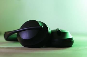 Bose Headphones Pictures Image