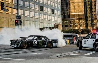 Can T Get Enough Of Ken Block S 850hp Hoonicorn Moto
