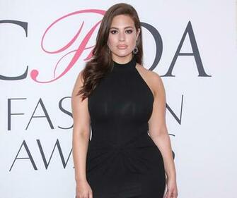 Ashley Graham Gives A Shout Out To Her Cellulite Look