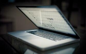Apple Macbook Pro Desktop Pc And Mac Wallpaper