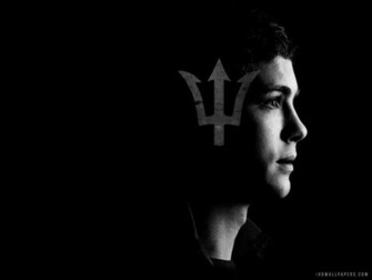 Logan Lerman As Percy Jackson Wallpaper