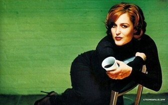 Gillian Anderson Wallpaper High Resolution Picture
