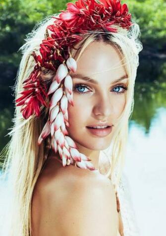 Candice Swanepoel Sexy Shots Of The Supermodel