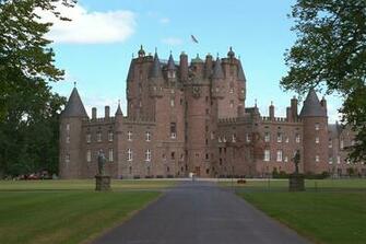 Palaces And Castles Wallpaper Noname