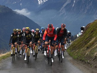 It Has Been Mayhem Cpa Chief Adam Hansen Defends Riders For