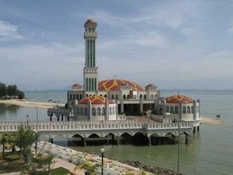 Mosques In Malaysia HD Wallpaper