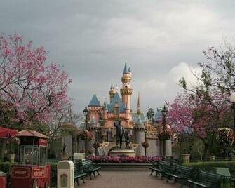Disneyland Desktop Wallpaper