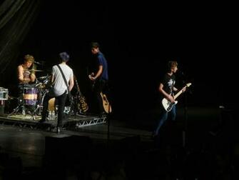 5sos Computer Background The Vamps Desktop Wallpaper By Pictures