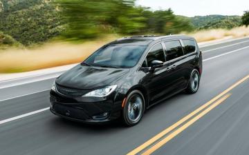 Chrysler Pacifica Crowley Cjdr
