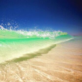 Ios7 Beach Wave Parallax HD iPhone iPad Wallpaper