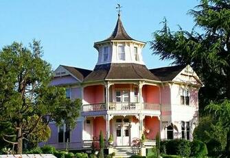 Victorian Houses Wallpaper Desktop