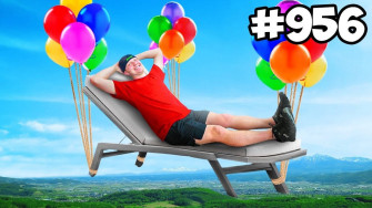 R Unspeakable On A Floating Chair 7kgkqg530g1d2bns Wallpaper