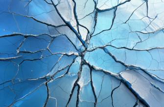 Cracked Screen Wallpaper Windows