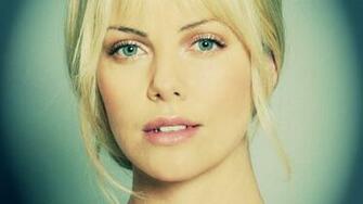 Charlize Theron Wallpaper