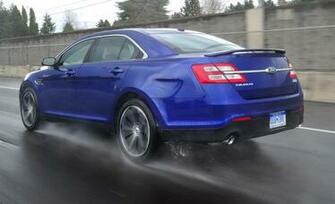 Ford Taurus Sho Photo