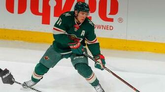 Zach Parise Week To With Fractured Sternum
