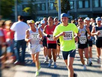 Marathon Running Wallpaper Desktop Background