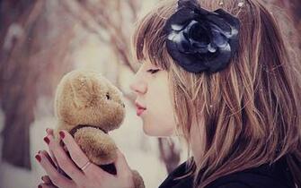 Winter Love Wallpaper