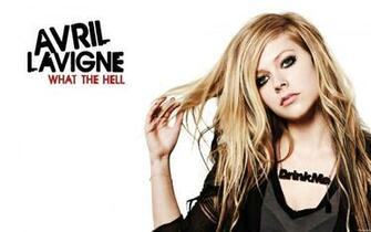 Avril Lavigne Opened Up For The Jonas Brothers In Hershey Park