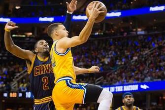 Explain One Play Stephen Curry S Next Level Backdoor Layup