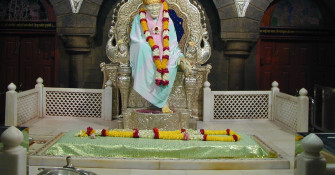 Sai Baba Of Shirdi A Wallpaper Samadhi