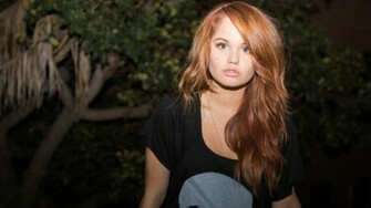 Celebrity Debby Ryan Wallpaper