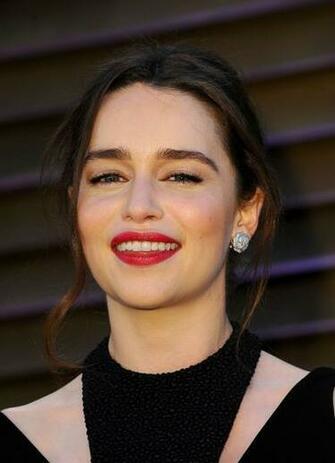 HD Photos Terminator Genisys Actress Emilia Clarke Full Image