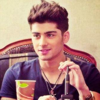 Zayn Malik Pictures Photos And Image Wallpaper Fever