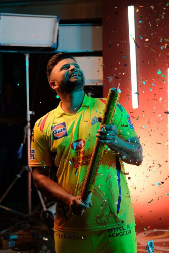 Suresh Raina Wallpaper