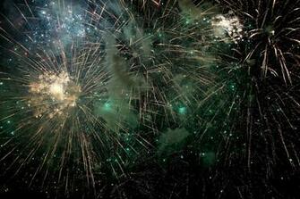 Night Fireworks Celebration July 4th Psychedelic Wallpaper