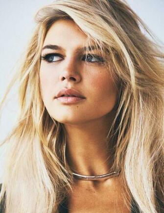 Kelly Rohrbach Grazia Italia July