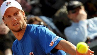 Andreas Seppi Eyeing Ball Wallpaper