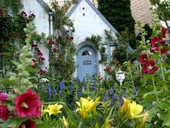 Beautiful House HD Wallpaper Desktop