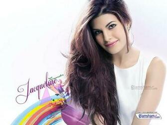 Jacqueline Fernandez Cute Beautiful Wallpaper