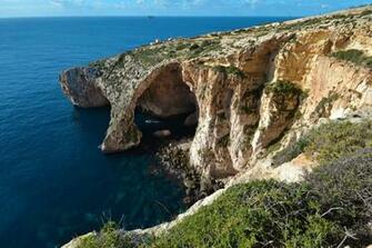 Blue Grotto In Zurrieq Malta Wallpaper