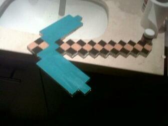 Minecraft Wallpaper Diamond Pickaxe