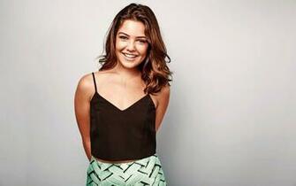 Danielle Campbelle Smiling Wallpaper Full HD Id