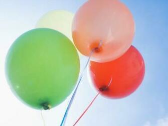 Summer Baloon Party Wallpaper