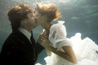 Couple Love True Wallpaper French Kiss Kissing