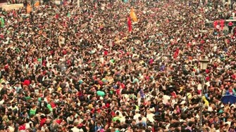 Stadium Crowd Wallpaper Full Fram