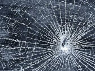 Broken Glass Apple iPad Mini Wi Fi Wallpaper