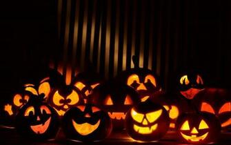 Funny Figures Of Pumpkins HD Halloween Wallpaper