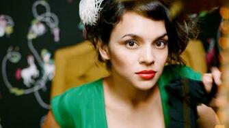 Norah Jones HD Wallpaper